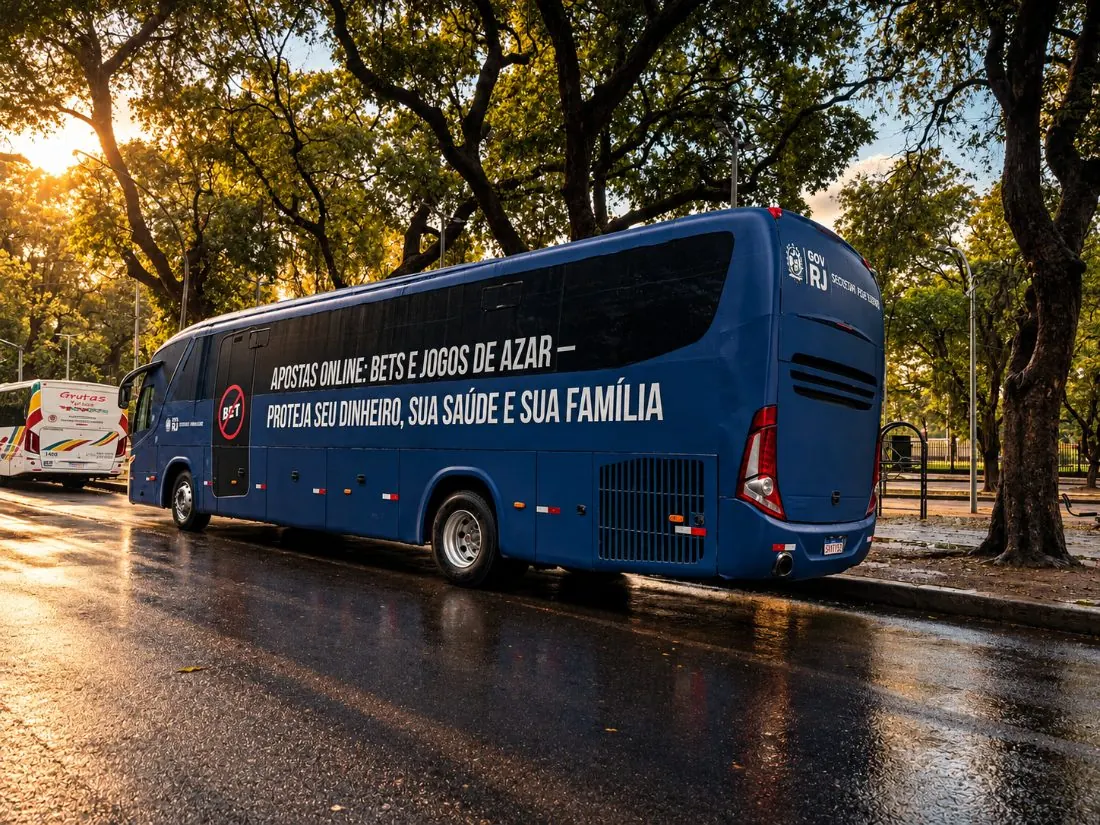 Ônibus envelopado da Exfera Mídia com campanha do Governo do Estado do Rio de Janeiro sobre apostas online